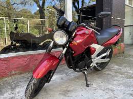 YAMAHA - FAZER - 2007/2008 - Vermelha - R$ 11.300,00