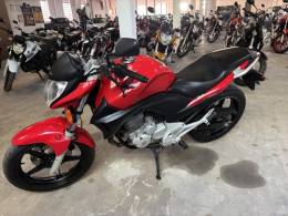 HONDA - CB 300R - 2009/2010 - Vermelha - R$ 12.500,00