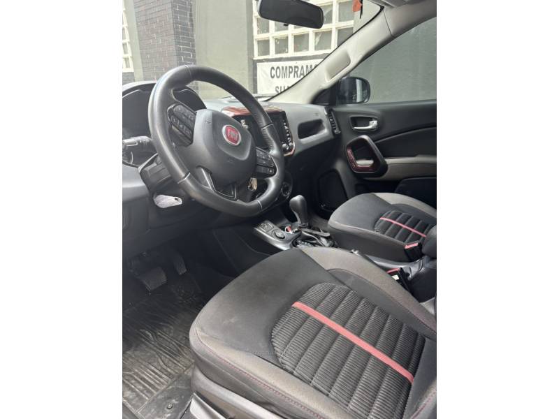 FIAT - TORO - 2020/2021 - Cinza - R$ 99.900,00