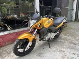 HONDA - CB 300R - 2009/2010 - Amarela - R$ 13.300,00