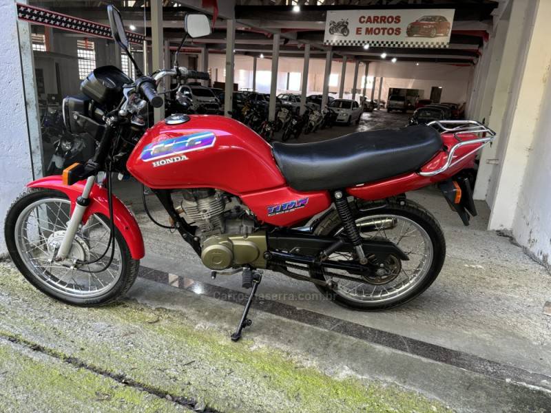 HONDA - CG 125 - 1996/1996 - Vermelha - R$ 6.000,00