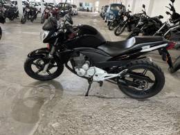 HONDA - CB 300R - 2010/2011 - Preta - R$ 12.500,00