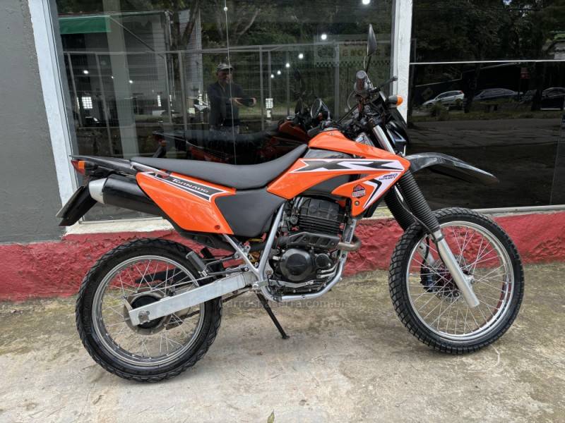 HONDA - XR 250 TORNADO - 2006/2007 - Laranja - R$ 16.500,00