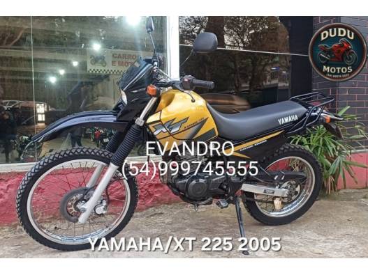 YAMAHA - XT - 2005/2005 - Dourada - R$ 14.900,00