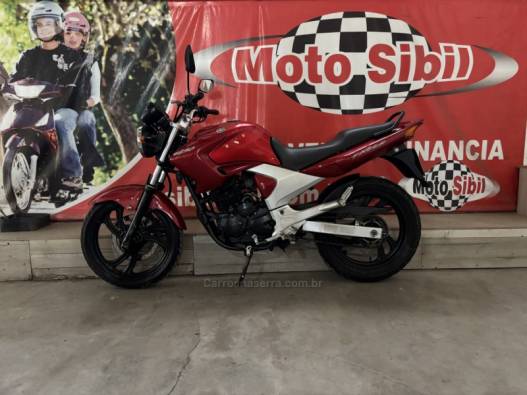 YAMAHA - FAZER - 2007/2008 - Vermelha - R$ 11.300,00