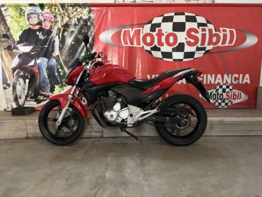 HONDA - CB 300R - 2009/2010 - Vermelha - R$ 12.500,00