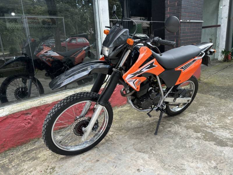 HONDA - XR 250 TORNADO - 2006/2007 - Laranja - R$ 16.500,00