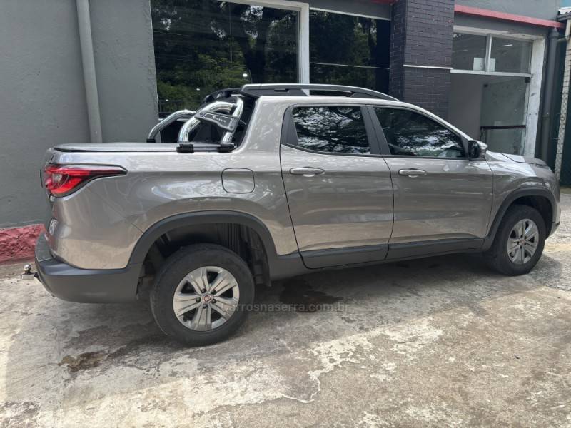 FIAT - TORO - 2020/2021 - Cinza - R$ 99.900,00