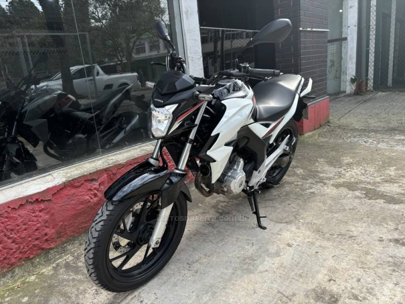 HONDA - CB 250F TWISTER - 2018/2019 - Branca - R$ 19.300,00