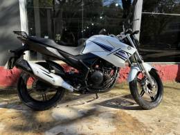 YAMAHA - FAZER - 2014/2014 - Branca - R$ 14.500,00