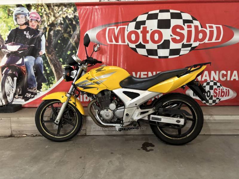 HONDA - CBX 250 TWISTER - 2006/2007 - Amarela - R$ 10.500,00