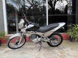 HONDA - NX4 FALCON - 2006/2006 - Prata - R$ 19.000,00