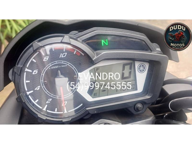 YAMAHA - FAZER - 2022/2022 - Azul - R$ 16.400,00