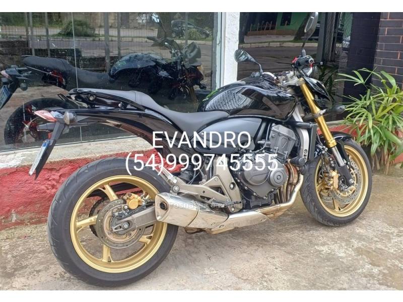 HONDA - CB 600F - 2008/2008 - Preta - R$ 33.900,00