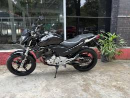 HONDA - CB 300R - 2014/2014 - Preta - R$ 15.700,00