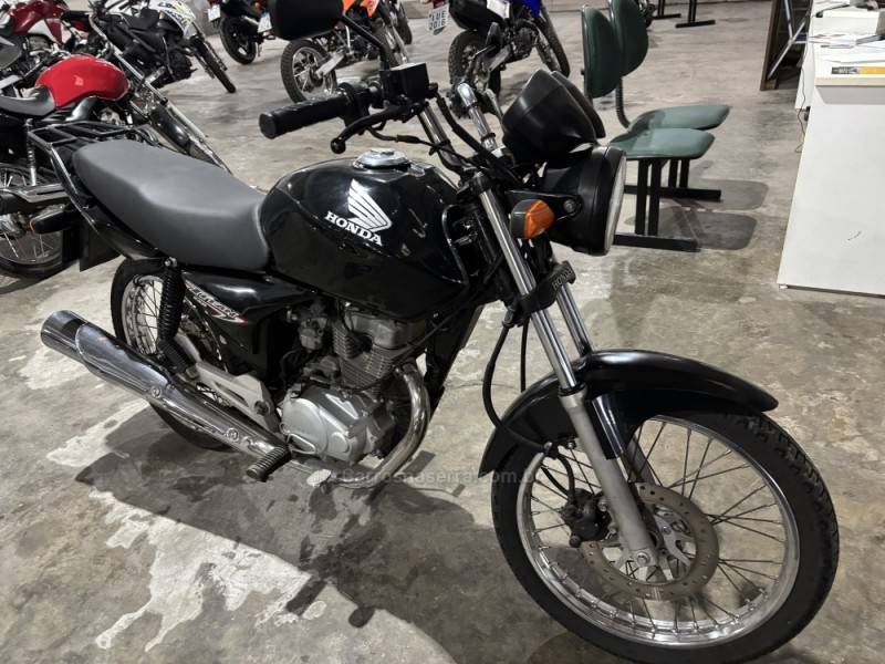HONDA - CG 150 - 2006/2007 - Preta - R$ 9.900,00